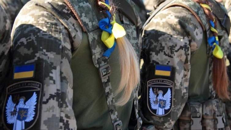 Помилково оголошених у розшук жінок знімуть із військового обліку до кінця квітня — Міноборони