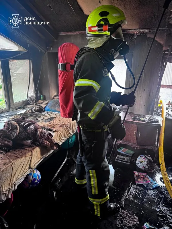 У Дрогобичі під час пожежі постраждали двоє дітей